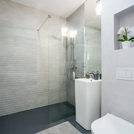 Appartement O&A Luxury Boutique à Otopeni Extérieur photo